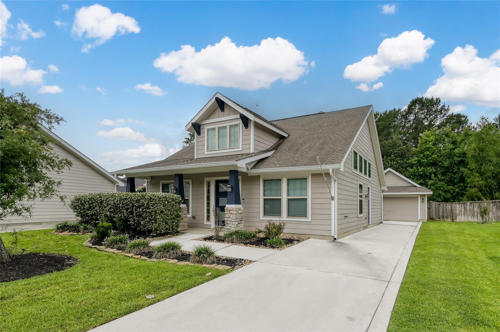 257 N Lynx Trail