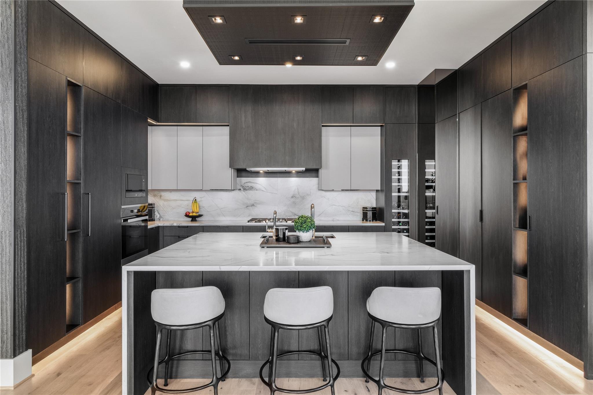 1409 Post Oak Boulevard 2301