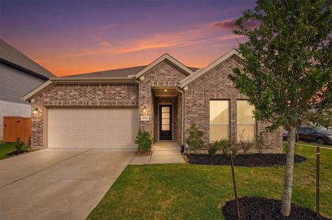 Photo of 12331 English Mist Drive, Houston, TX 77044 (MLS # 71405674)