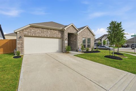 Tiny photo for 12331 English Mist Drive, Houston, TX 77044 (MLS # 71405674)