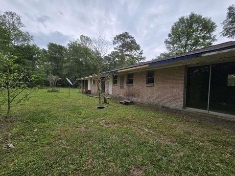 Homes For Sale - 400 County Road 2318<br/> Liberty County, Dayton, TX 77535