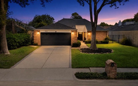Homes For Sale - 14118 Sandfield Drive<br/> Houston, TX 77077