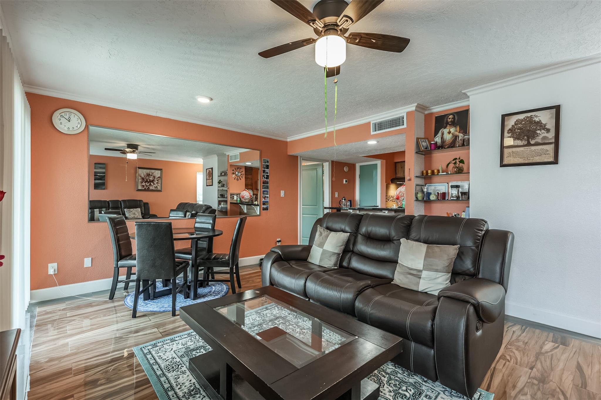 3919 Fairmont Parkway 184