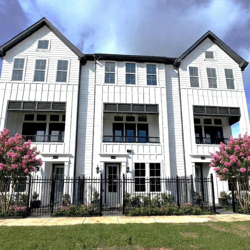 Photo of 2745 Providence Street, Houston, TX 77020 (MLS # 93451795)
