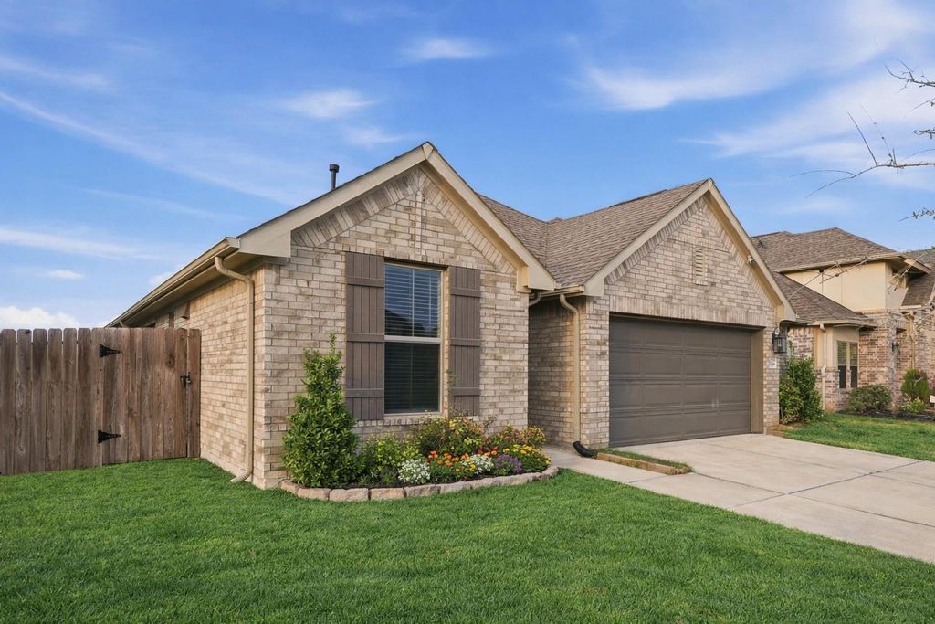 Photo of 1322 Wild Mustang Trail, Richmond, TX 77406 (MLS # 86096097)