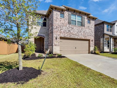Photo of 821 Laguna Green Lane, Katy, TX 77493 (MLS # 77836808)