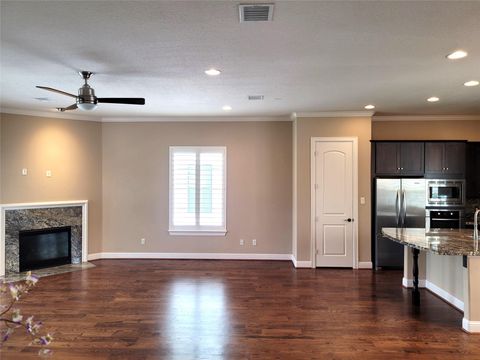 Photo of 1508 Fowler Street, Houston, TX 77007 (MLS # 68191690)