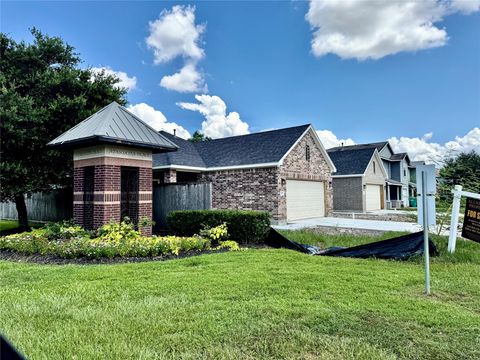 Photo of 17454 Wigeon Way Drive, Humble, TX 77396 (MLS # 54072921)