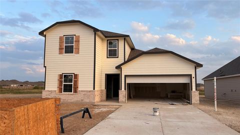 Photo of 5405 Bear Run, Bryan, TX 77803 (MLS # 12216727)