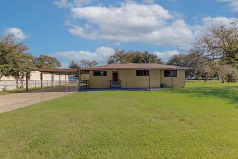 7906 Spivey Road Highlands TX 77562