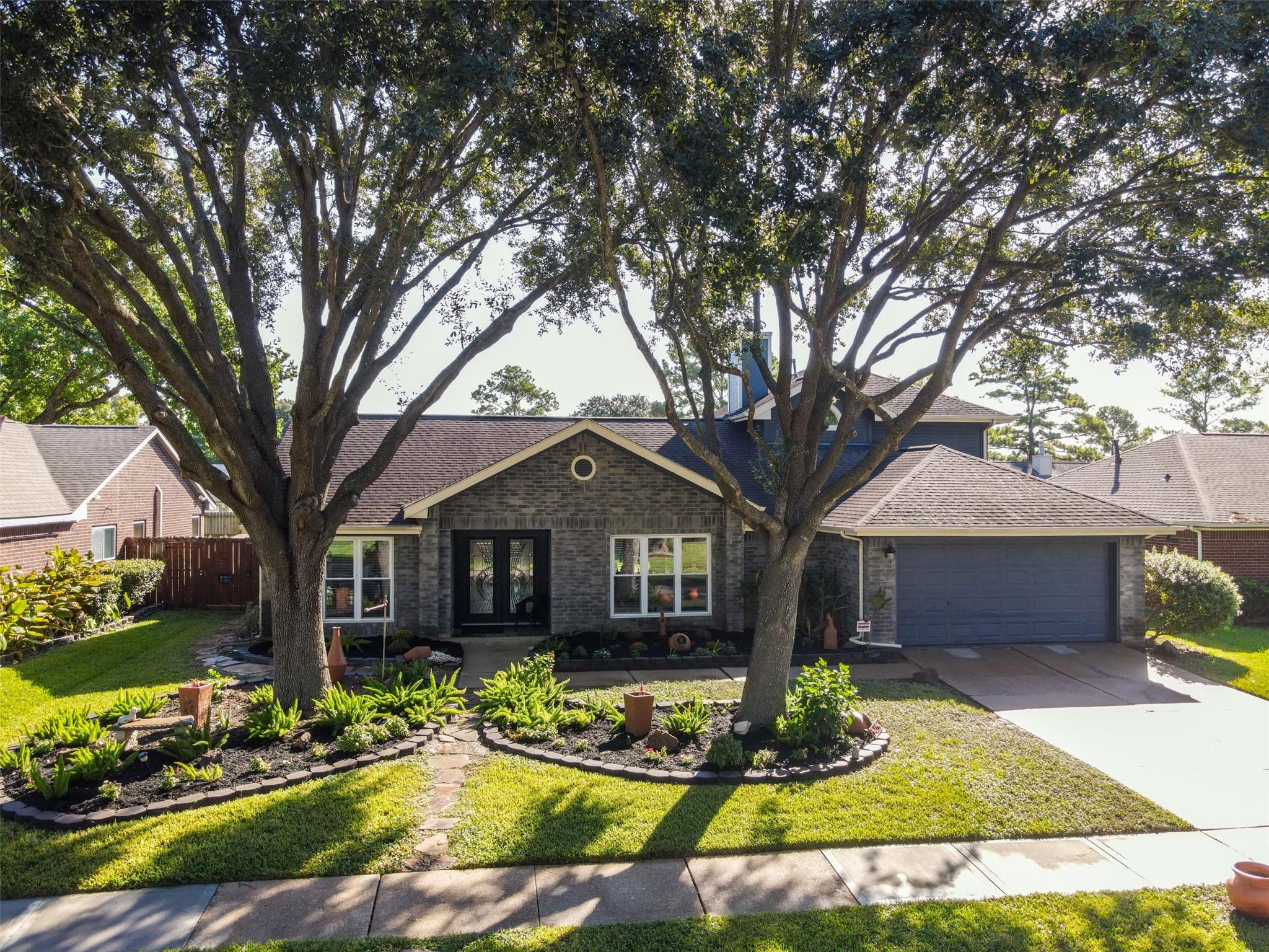 2402 Featherton Court