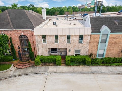 Photo of 4127 Meyerwood Drive, Houston, TX 77025 (MLS # 24803870)