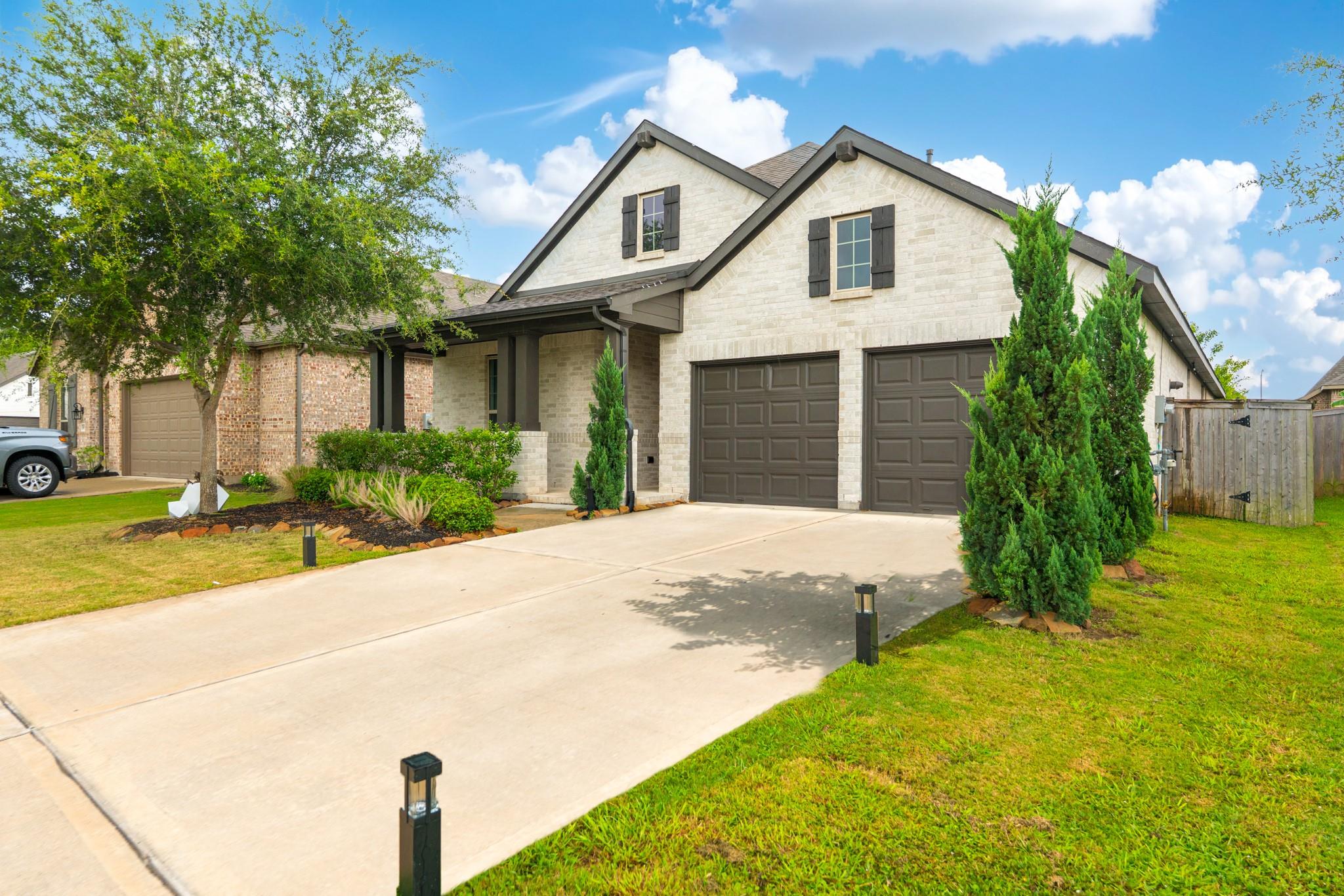 30707 Thicket Court