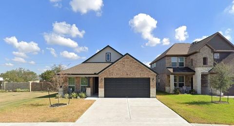 Photo of 11710 Canby Oak Street, Houston, TX 77066 (MLS # 63824297)