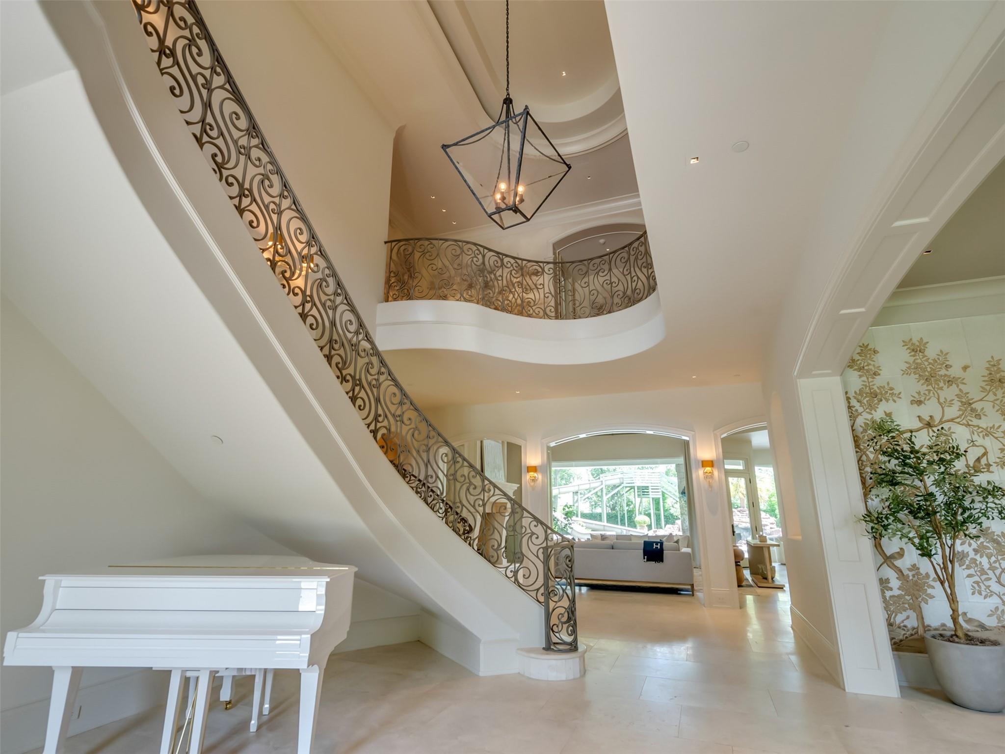 11527 Green Oaks Drive