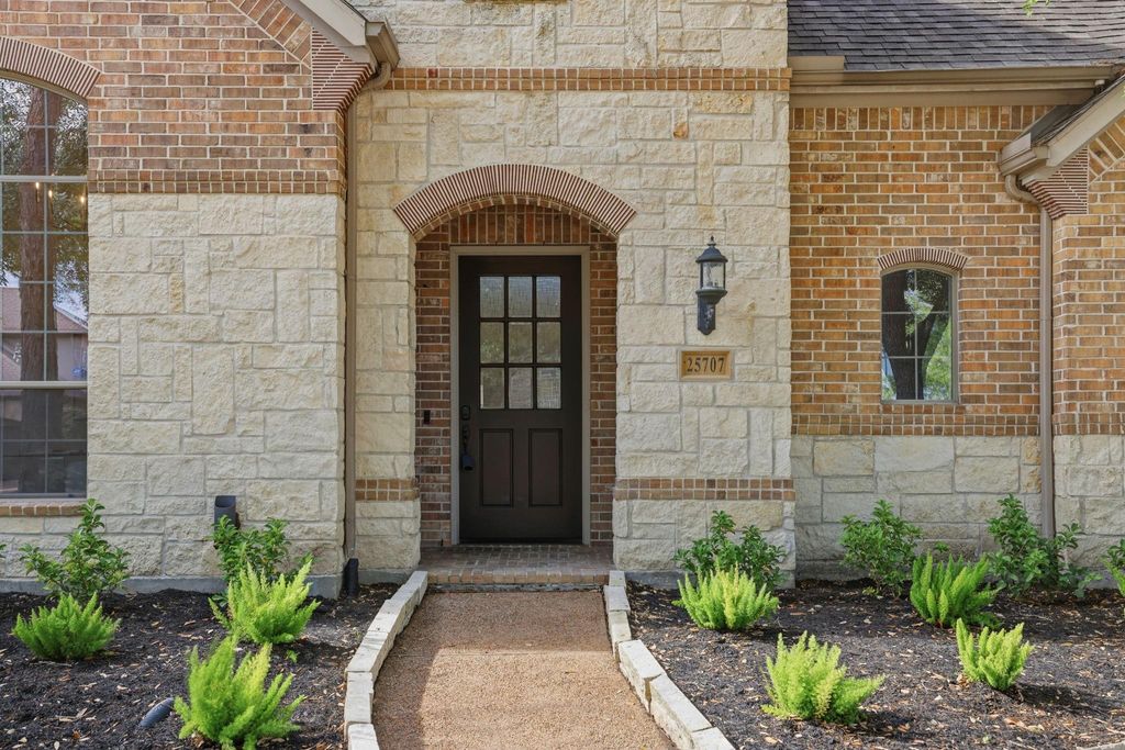 Photo of 25707 Pierrmont Court, Katy, TX 77494 (MLS # 88817044)