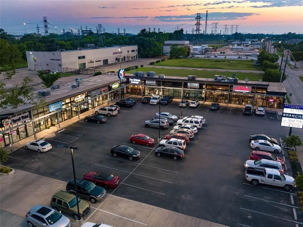 Photo of 5115 Covington Drive, Houston, TX 77018 (MLS # 88594884)