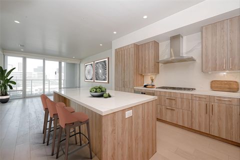 Photo of 2047 Westcreek Lane #801, Houston, TX 77027 (MLS # 67505518)