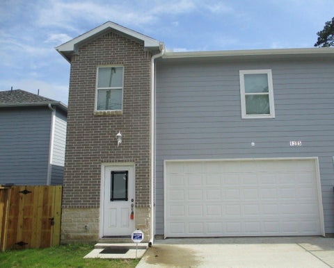Photo of 8205 Oak Knoll Lane #A, Houston, TX 77028 (MLS # 24319308)