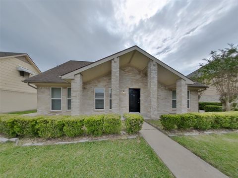 Photo of 12027 Arrowhead Glen Drive, Houston, TX 77071 (MLS # 86706589)