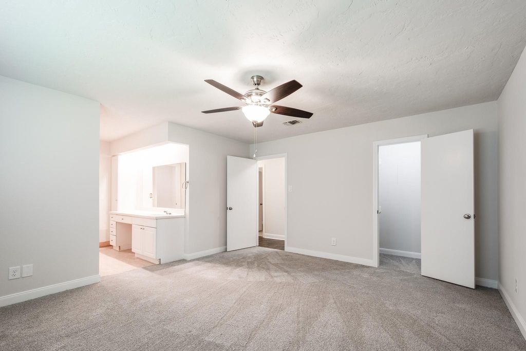 Photo of 14835 Scotter Drive, Houston, TX 77015 (MLS # 81278308)