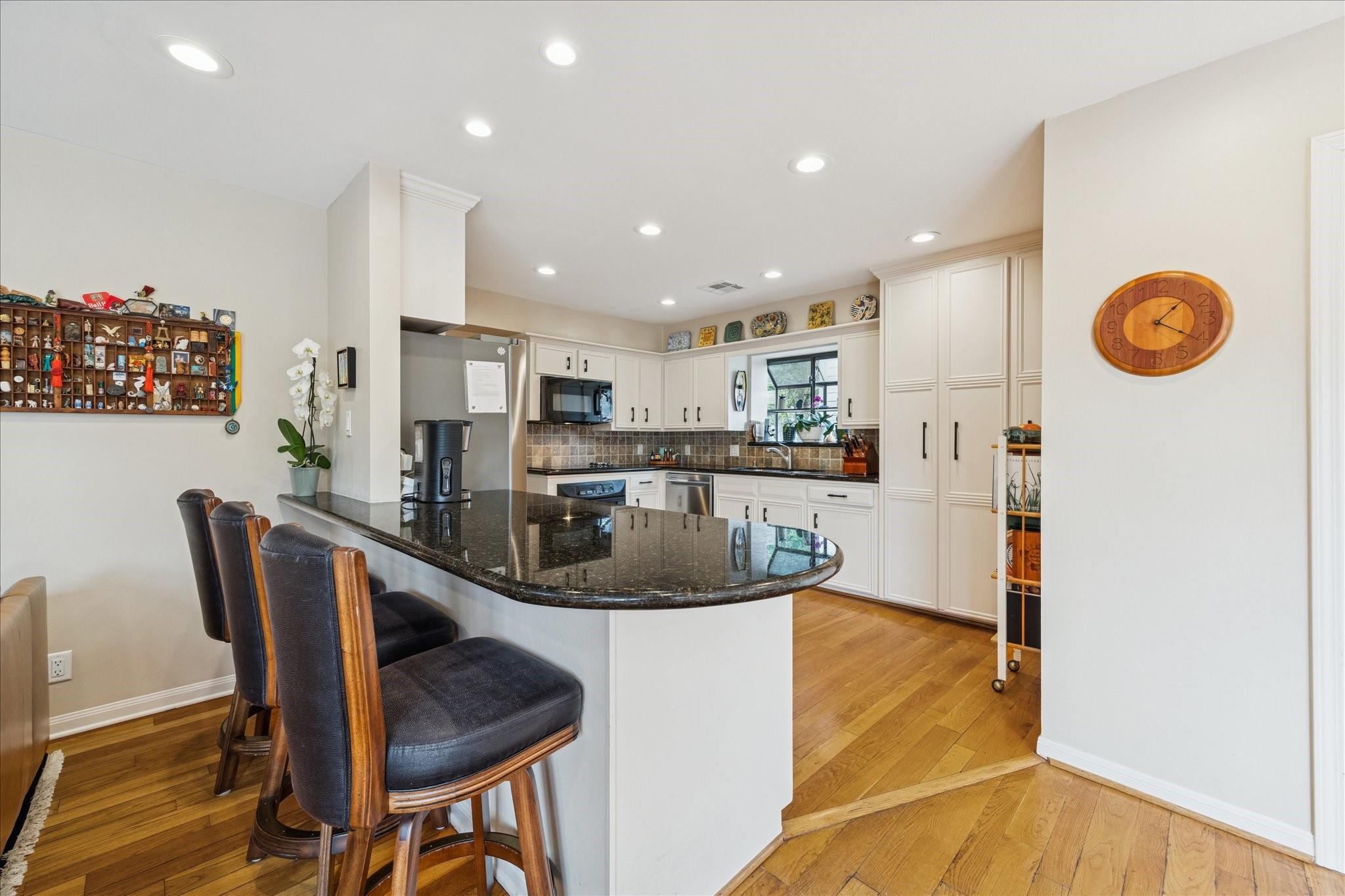 14415 Carolcrest Drive