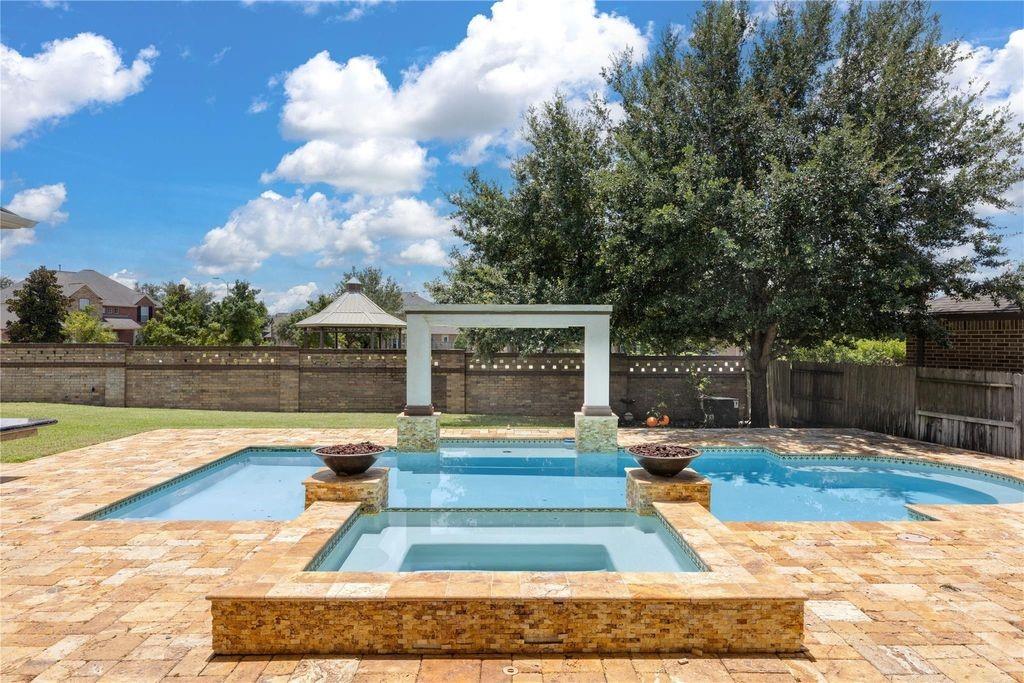 25207 Springwood Lake Drive