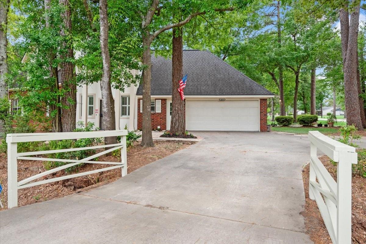 14151 Buckingham Lane