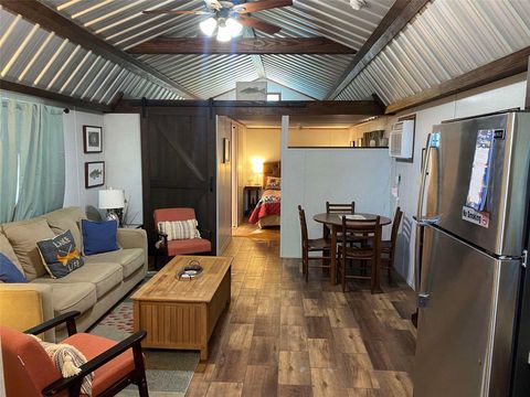 Photo of 170 Hickory Hill Drive, Burkeville, TX 75932 (MLS # 18633887)