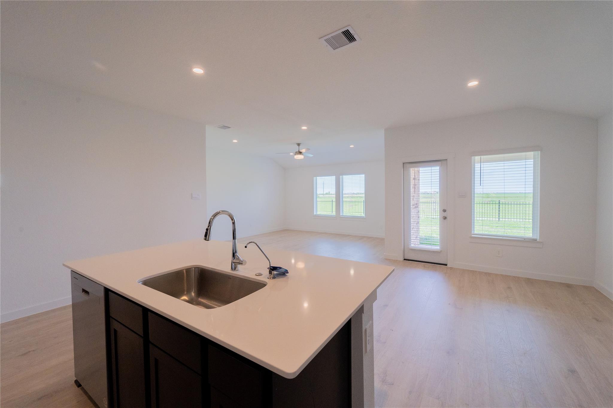 3827 Pierce Place Lane