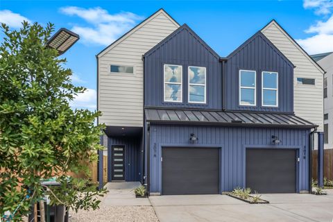 Photo of 307 Quitman ST #A, Houston, TX 77009 (MLS # 93297133)