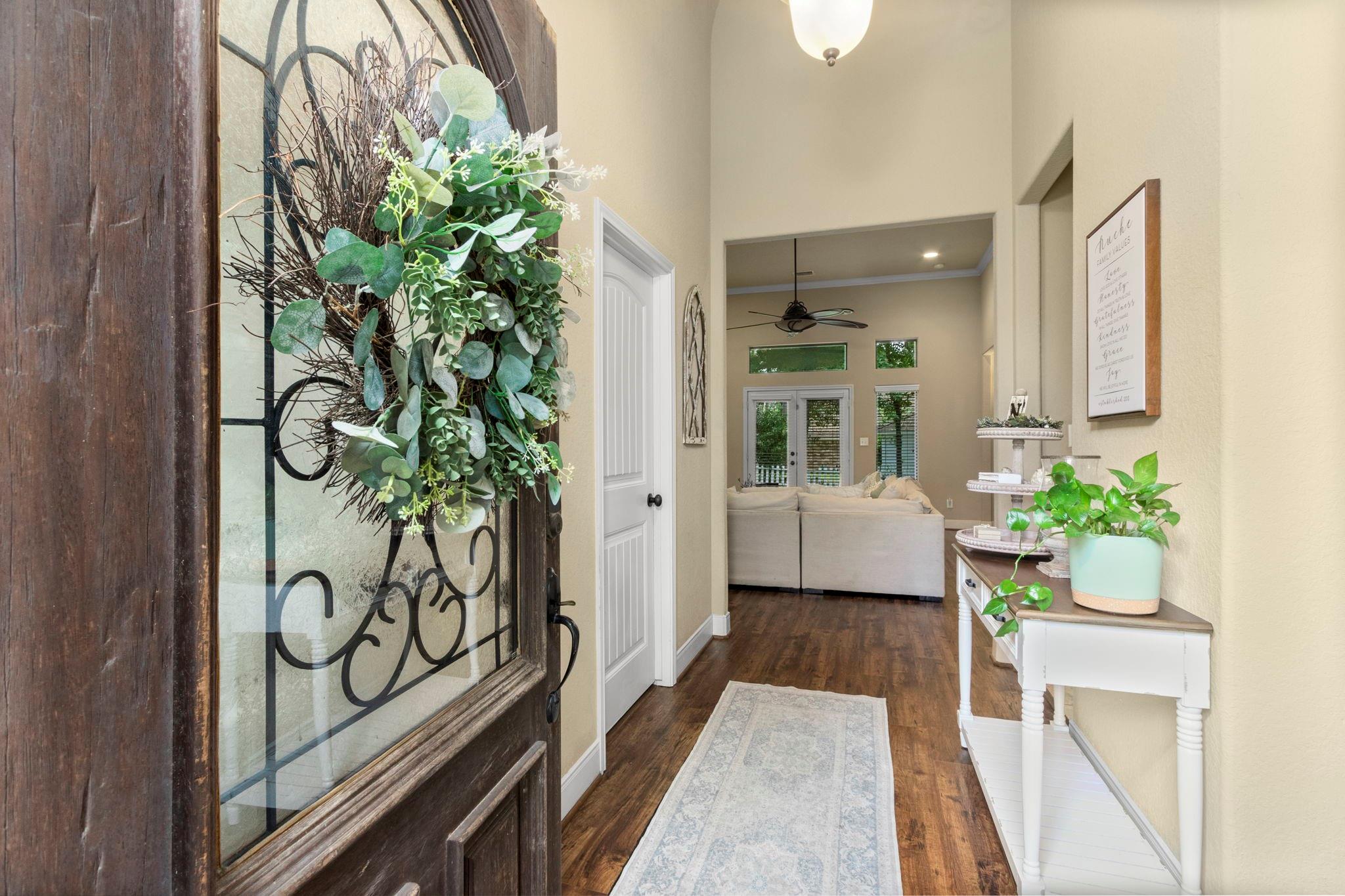 3202 Pine Hollow Circle