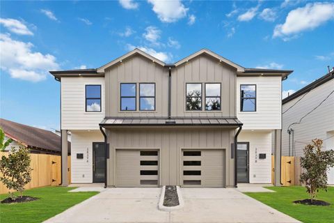 3839 Noah Street A/B Houston TX 77021