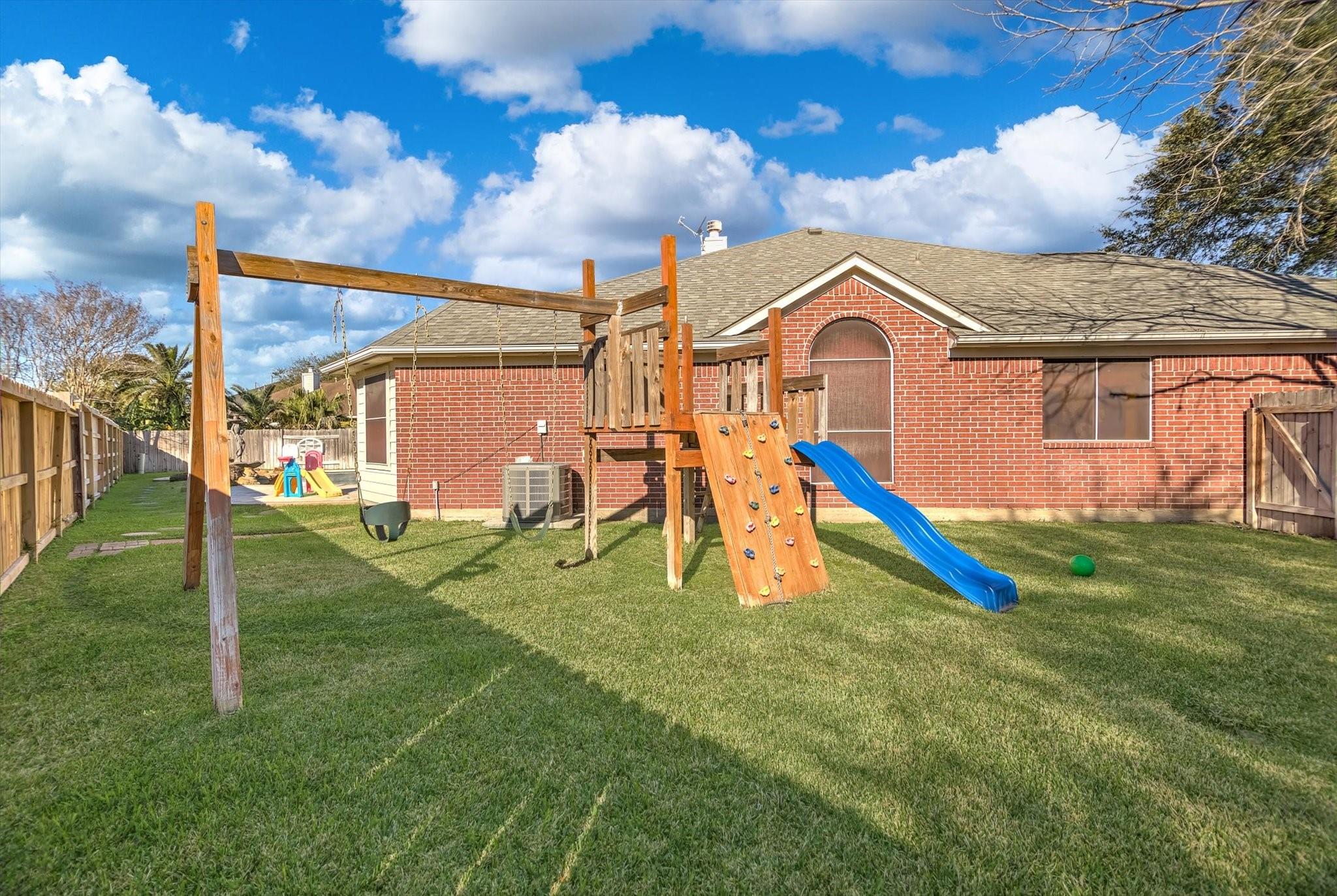 17707 Scrub Oak Court