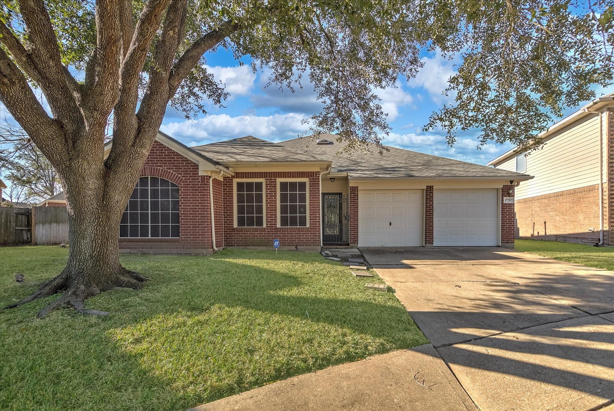 17707 Scrub Oak Court