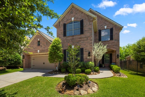 Photo of 26 Winhall Place, The Woodlands, TX 77354 (MLS # 43226741)