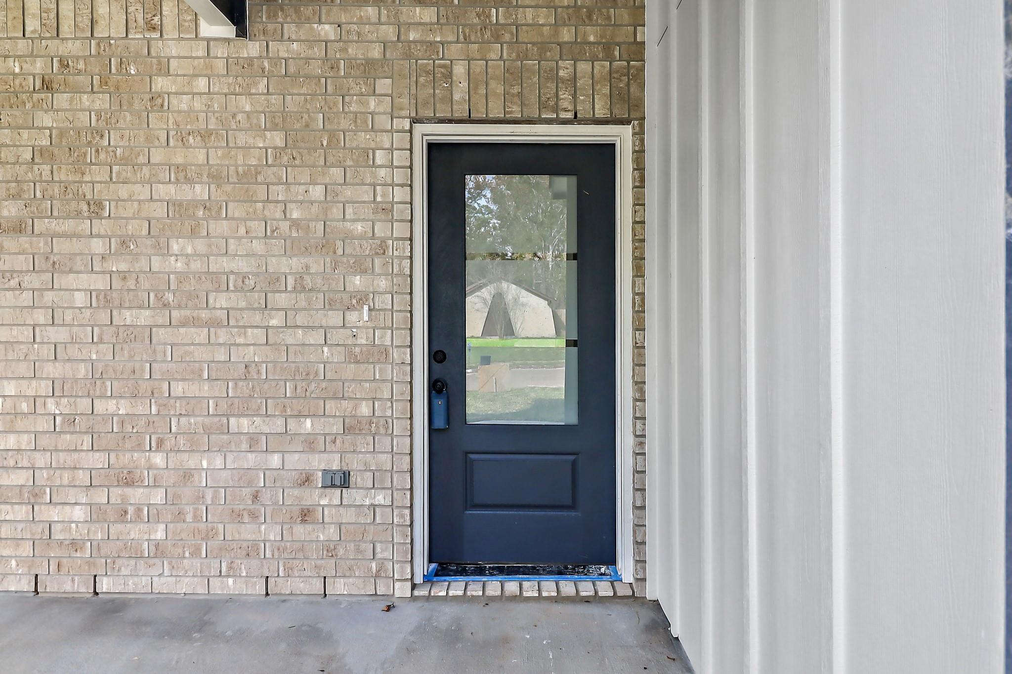 15907 Castaway Court