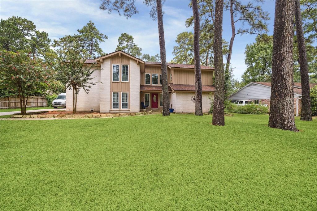 Photo of 2007 Seven Oaks Drive, Kingwood, TX 77339 (MLS # 54476326)