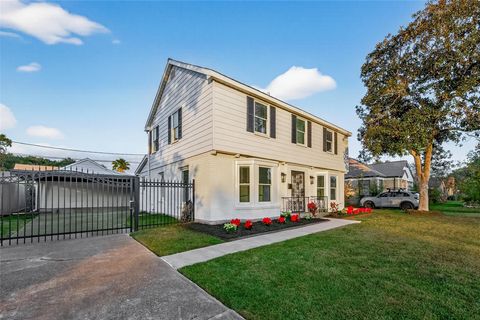 6405 Pinehurst Drive Houston TX 77023