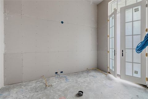 Tiny photo for 10 Courtlandt Place, Houston, TX 77006 (MLS # 13713248)