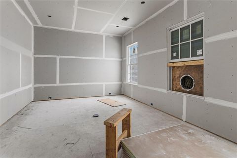 Tiny photo for 10 Courtlandt Place, Houston, TX 77006 (MLS # 13713248)