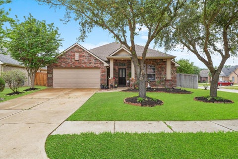 Photo of 16219 Wilmington Park Lane, Houston, TX 77084 (MLS # 74009231)