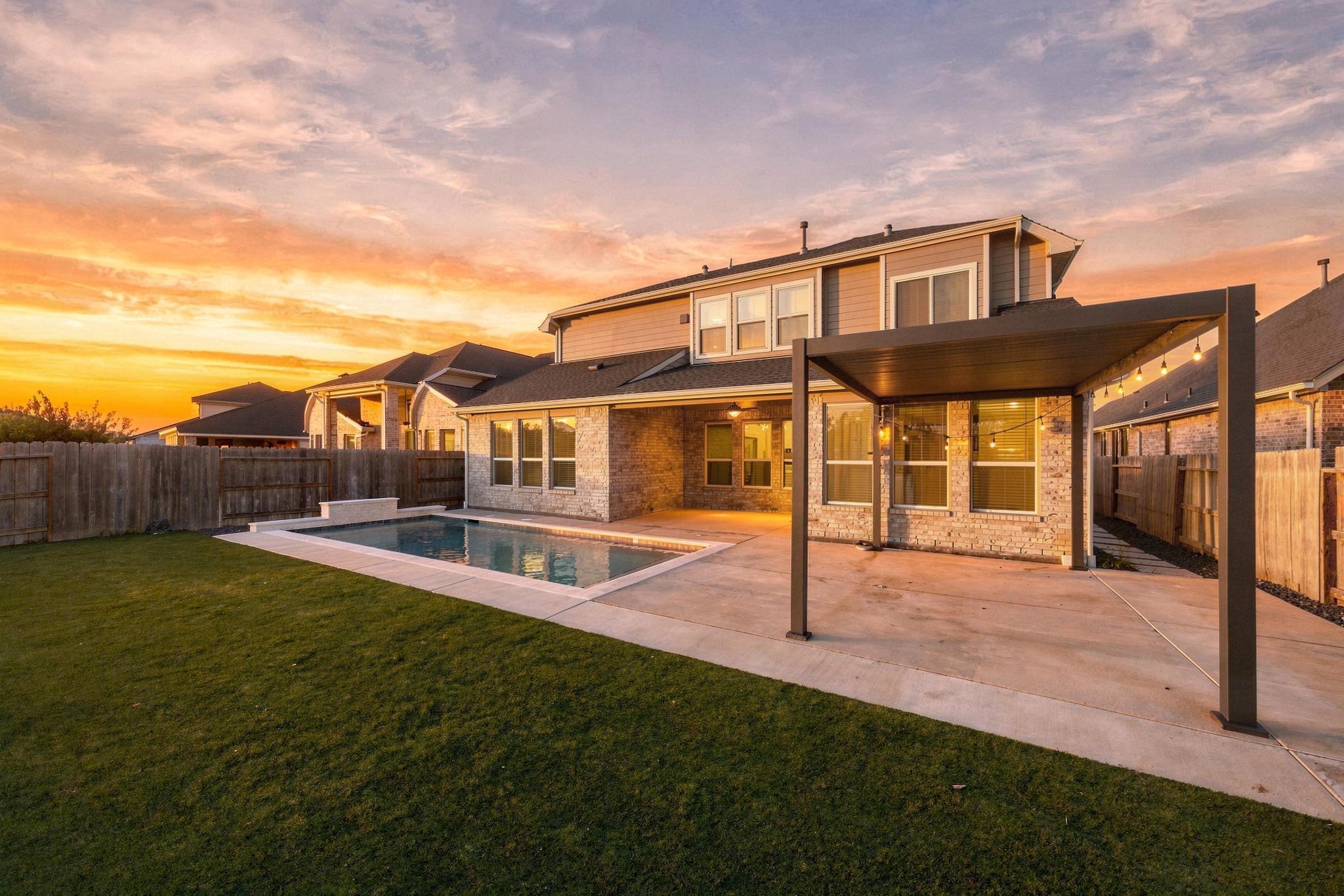 31927 Pippin Orchard Lane