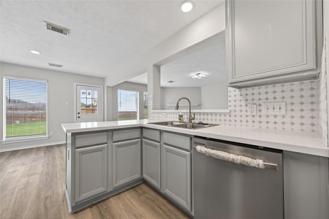 Photo of 6915 Great Oaks Shadow Drive, Houston, TX 77083 (MLS # 88583661)
