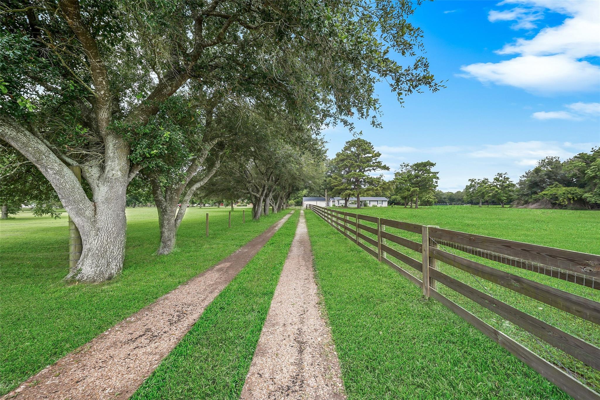 19635 Kermier Road