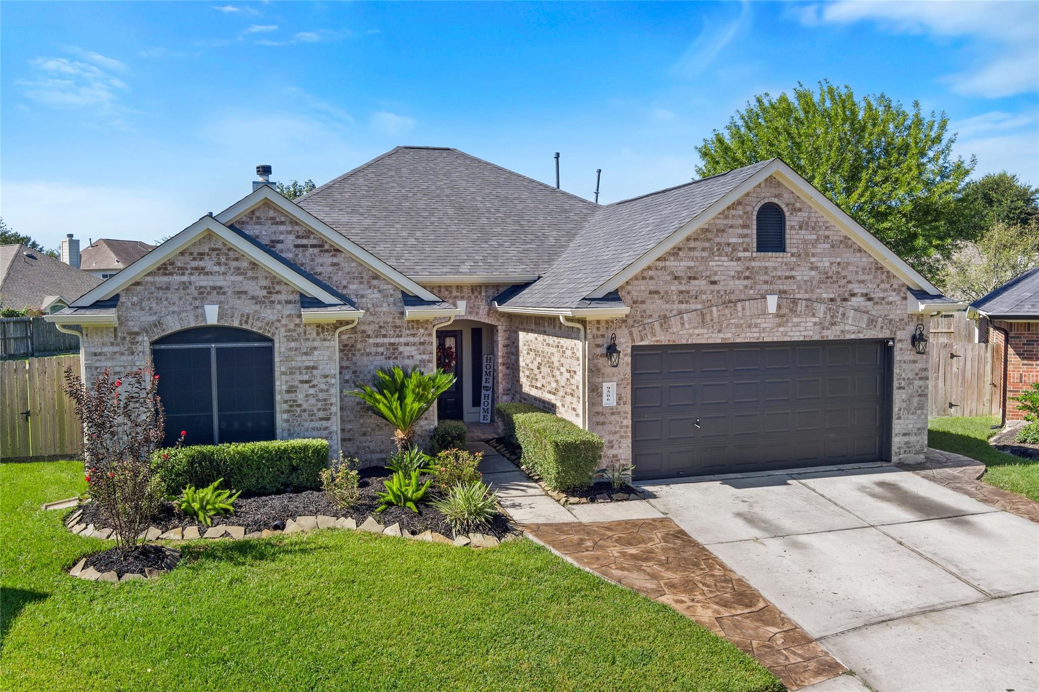 9506 Eddys Edge Court