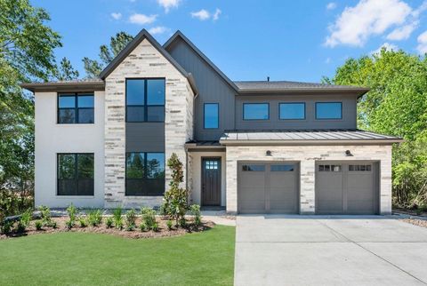 Photo of 1919 Keen Drive, Montgomery, TX 77316 (MLS # 46735933)