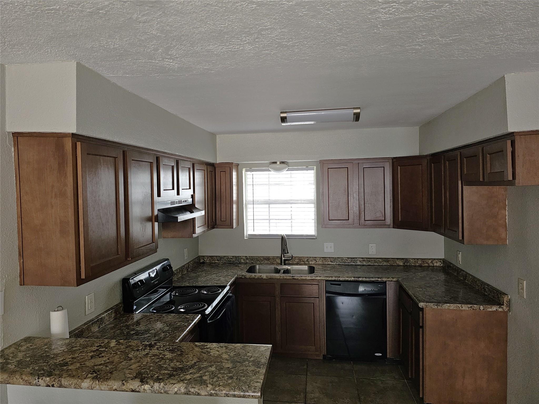 1500 Oleander Drive A