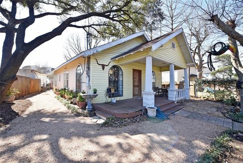 Photo of 4104 Walker Street, Houston, TX 77023 (MLS # 79888282)