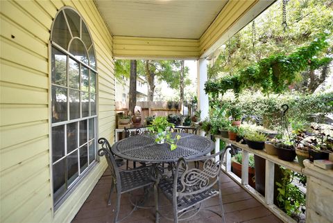 Photo of 4104 Walker Street, Houston, TX 77023 (MLS # 79888282)